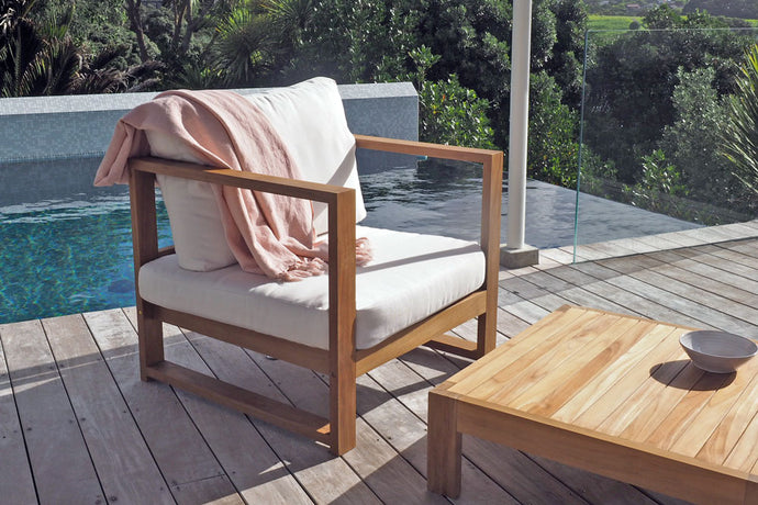RIVER ARMCHAIR