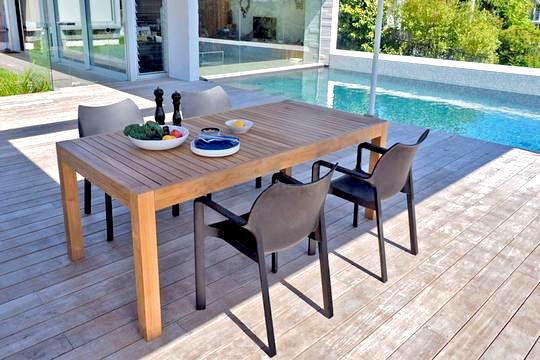 RIVER DINING TABLE
