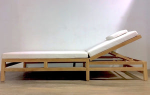 KLEEK SIDE TABLE