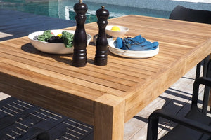 RIVER DINING TABLE